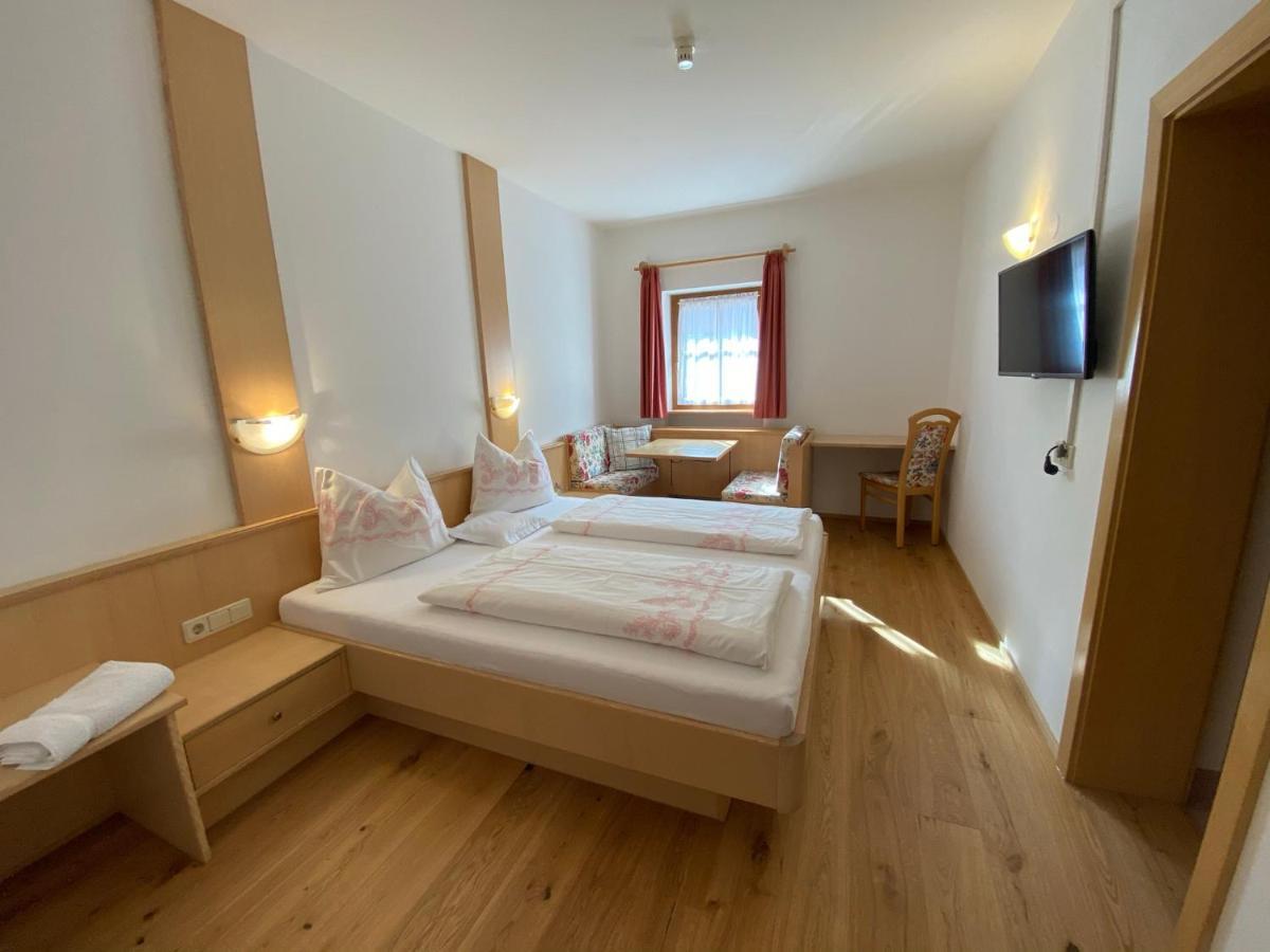 Отель Lindnerhof Urlaub Am Bauernhof Сан-Лоренцо-ди-Себато Экстерьер фото