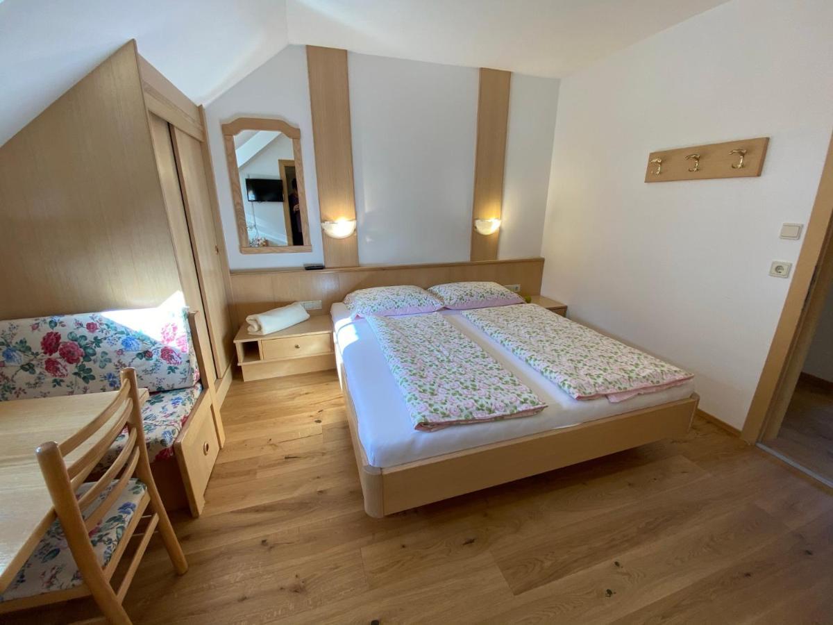 Отель Lindnerhof Urlaub Am Bauernhof Сан-Лоренцо-ди-Себато Экстерьер фото