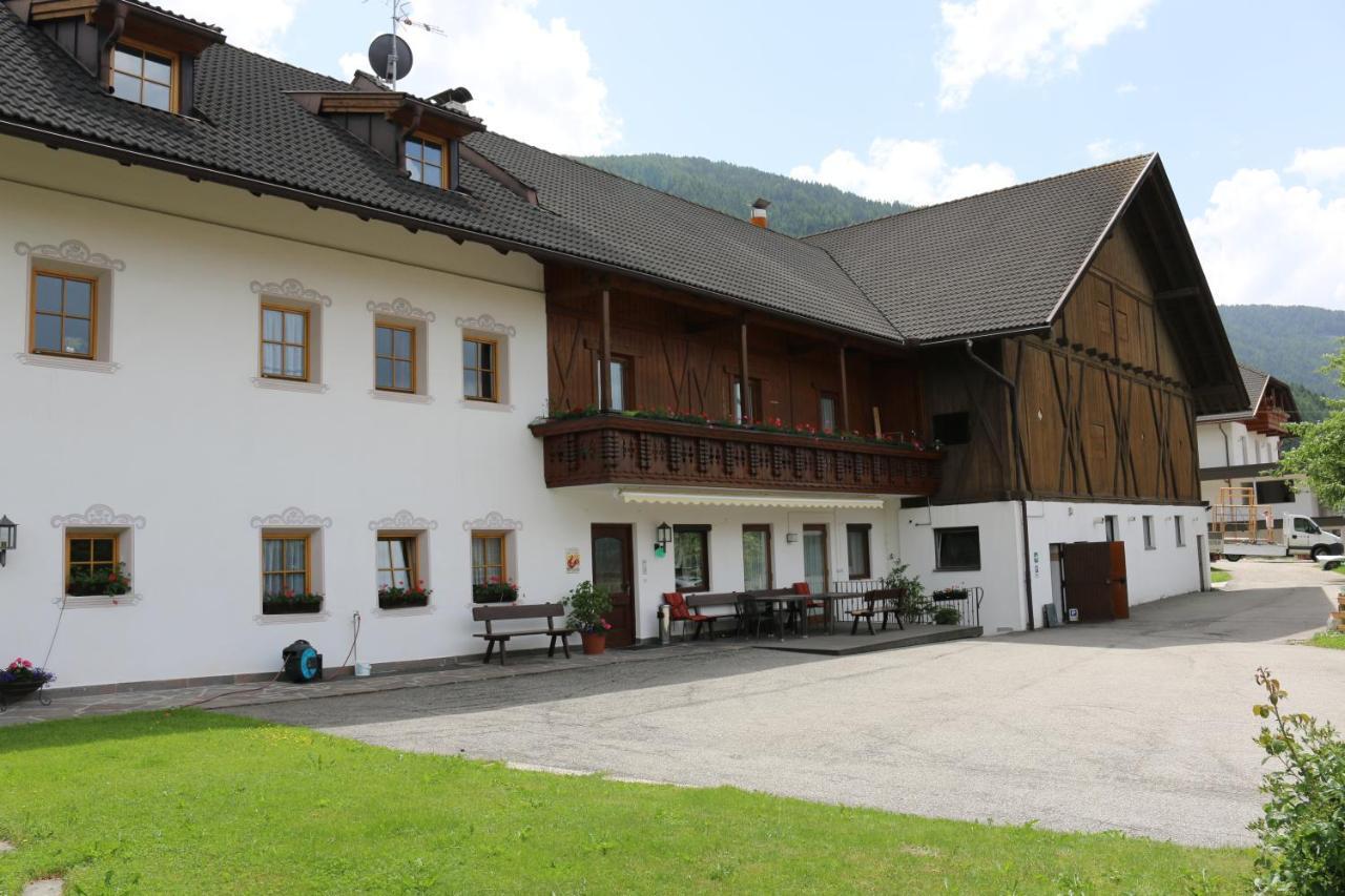 Отель Lindnerhof Urlaub Am Bauernhof Сан-Лоренцо-ди-Себато Экстерьер фото